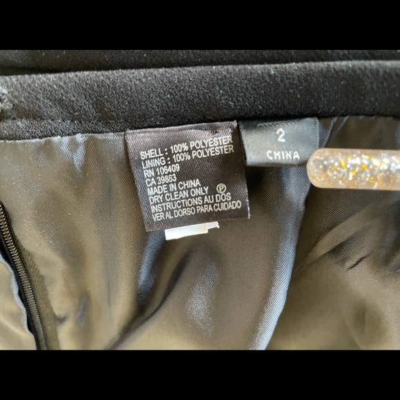 WOMENS STRAIGHT LINE BLACK SKIRT SIZE 2 LINED PLEATED ZIPPER HOOK & EYE - Picture 9 of 10